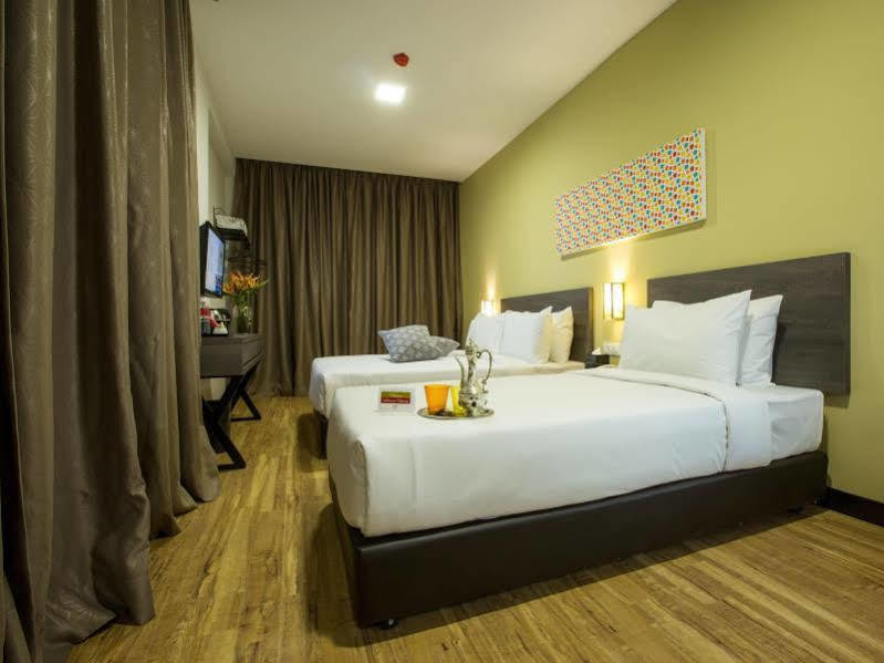 Humaira Hotel Tanah Merah  Buitenkant foto