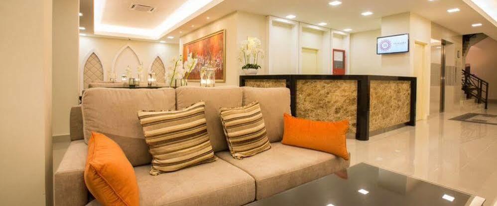 Humaira Hotel Tanah Merah  Buitenkant foto